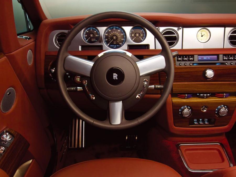  Rolls-Royce Phantom Coupe 2008 года  (фото 113 из 134)